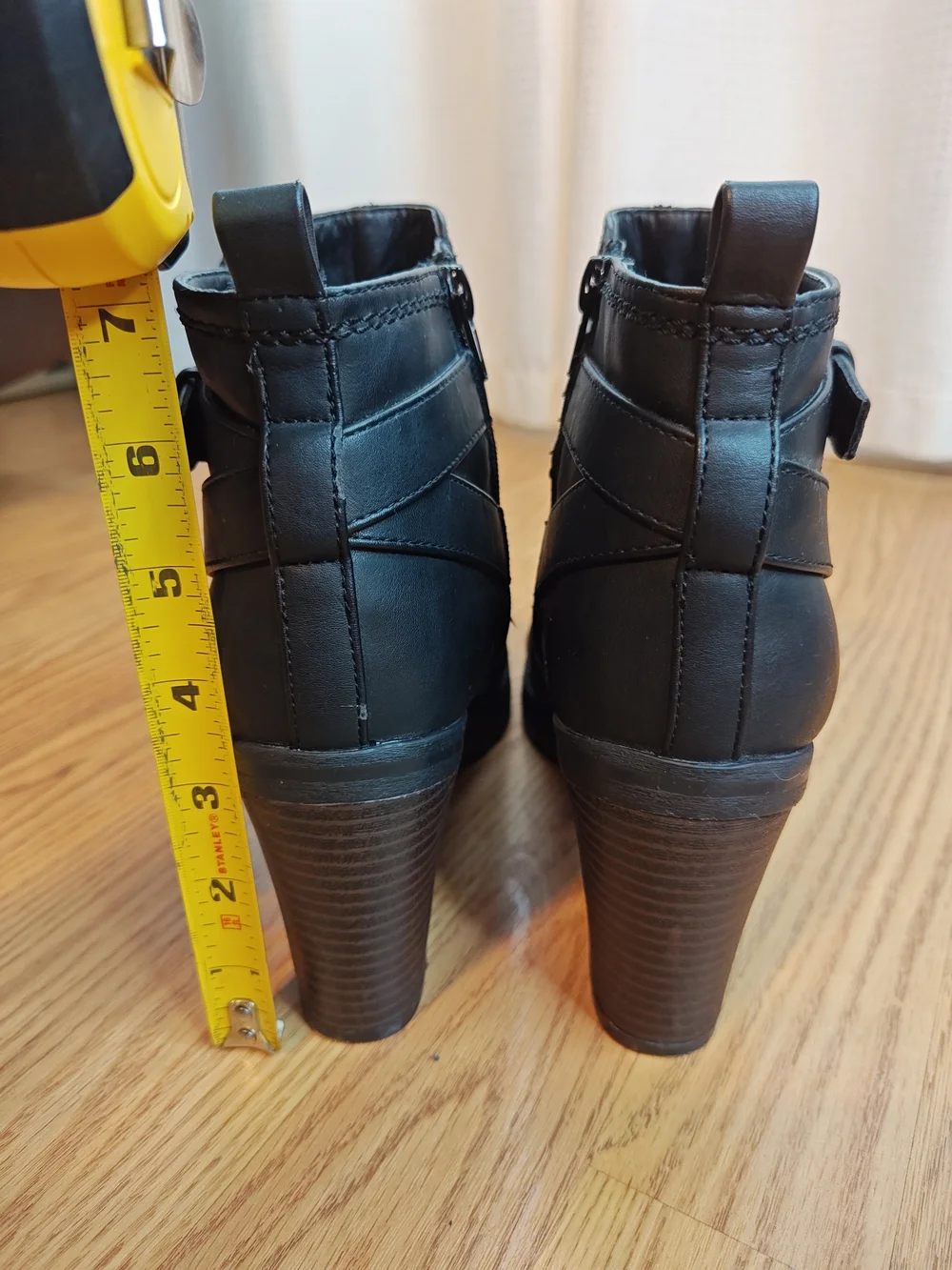 G by GUESS Francy Black Moto Ankle Boots Block Heel Lug Sole Size 8